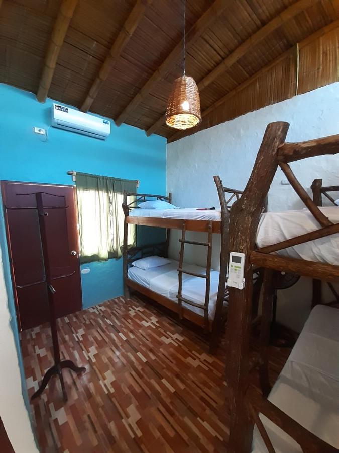 Weekendhostal Montanita Bagian luar foto